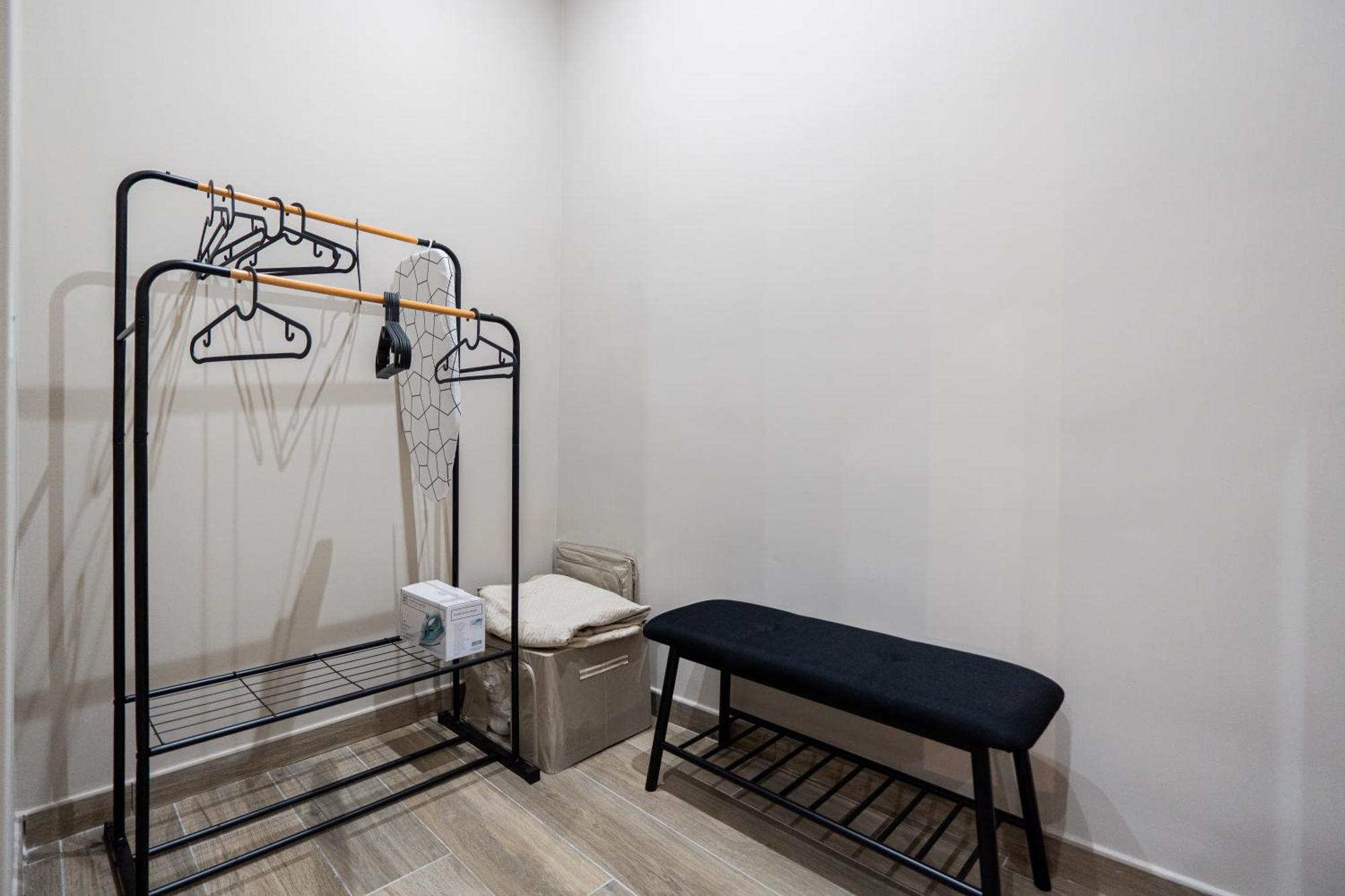 La Casa Di Bianca - Modern Suites Near Plebiscito Napoli Eksteriør billede