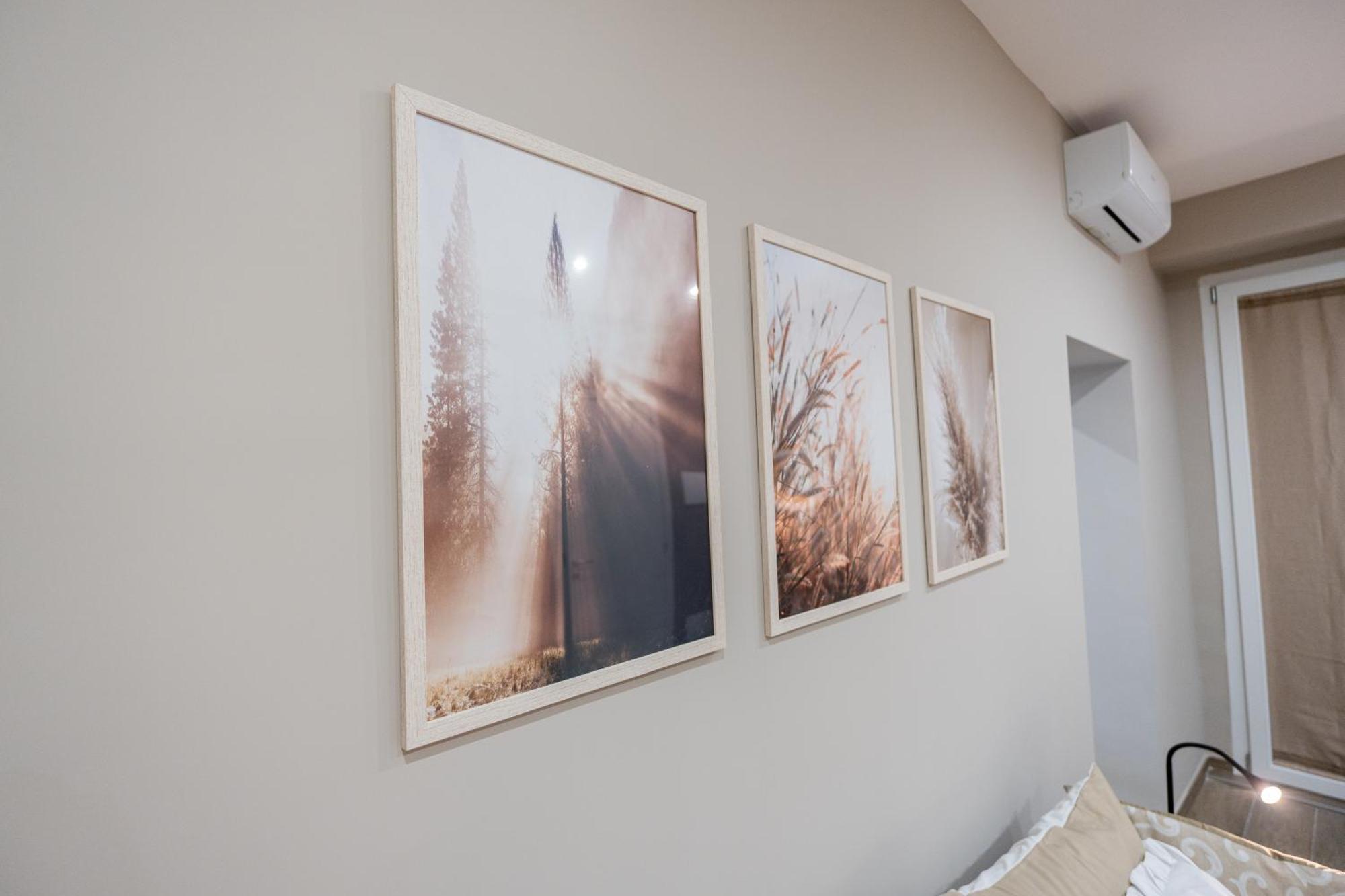La Casa Di Bianca - Modern Suites Near Plebiscito Napoli Eksteriør billede