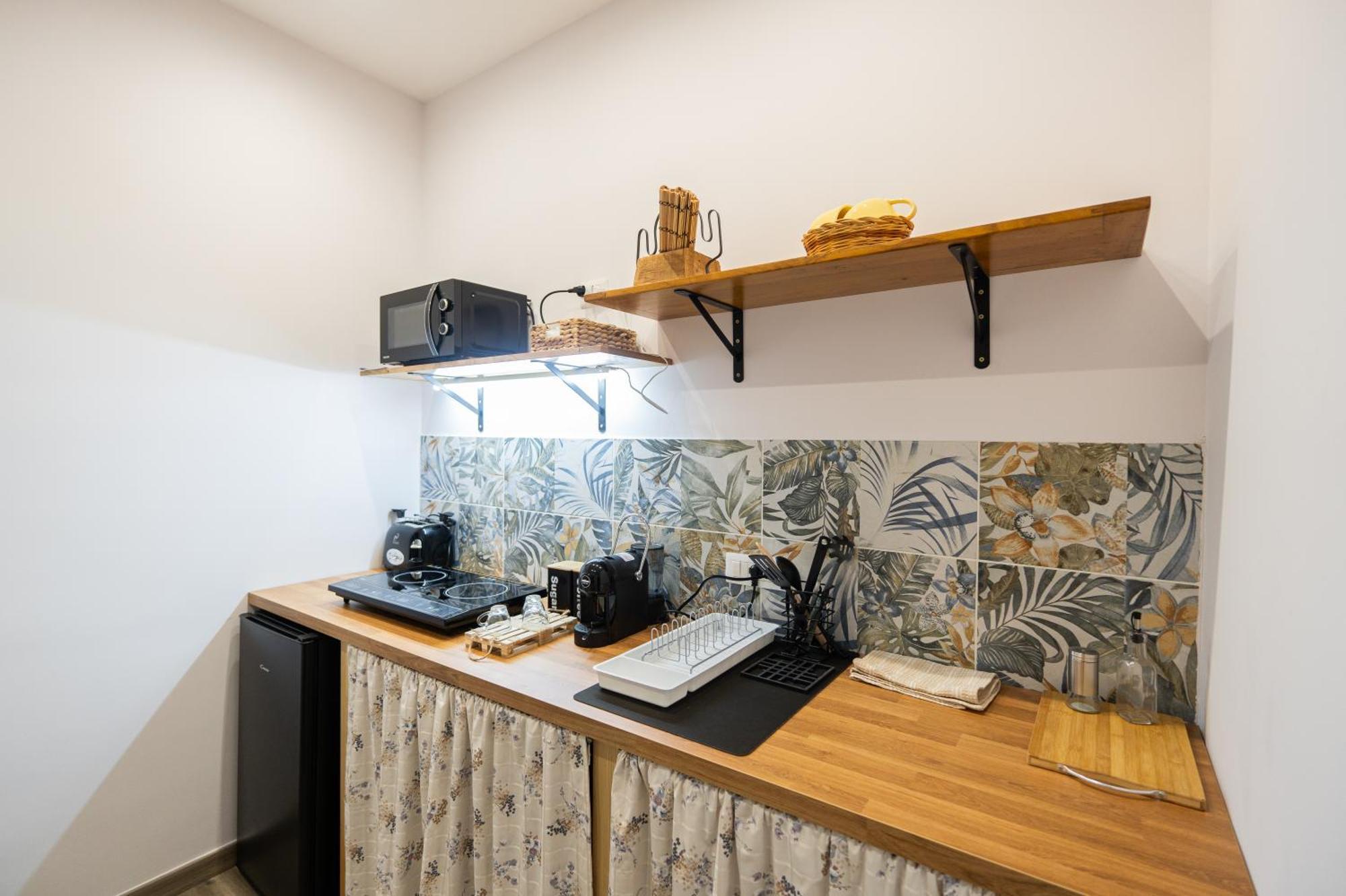 La Casa Di Bianca - Modern Suites Near Plebiscito Napoli Eksteriør billede